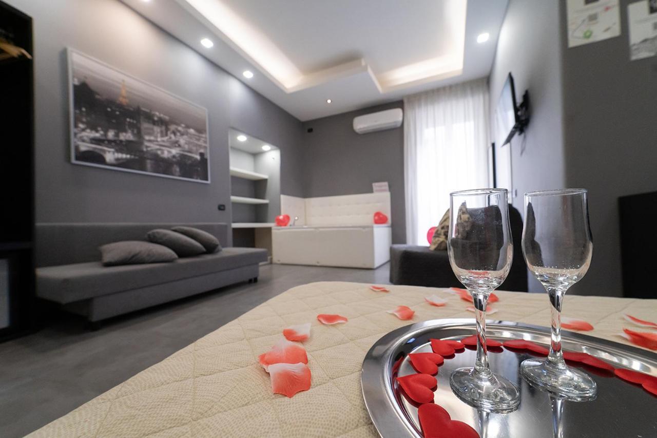 Hotel Royal House Napoli Centro Extérieur photo