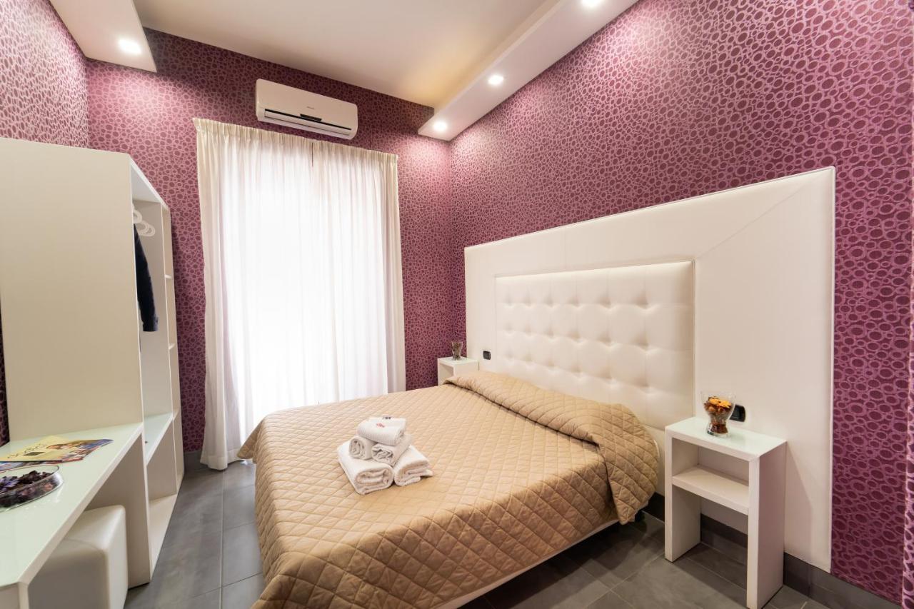 Hotel Royal House Napoli Centro Extérieur photo